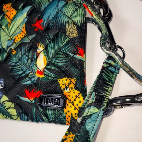 Lug Animal Peekaboo Wristlet Clutch. RFID blocker. - Picture 3 of 6